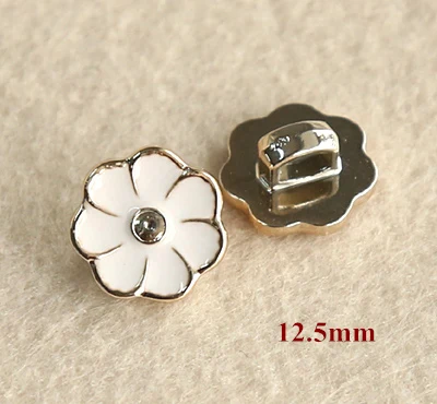 20pcs/lot Size:12.5mm Lovely White Flower Shank Buttons  Resin Plating Shirt Button Garment Buttons(ss-700)