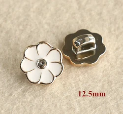 20pcs/lot Size:12.5mm Lovely White Flower Shank Buttons Resin Plating Shirt Button Garment Buttons(ss-700)