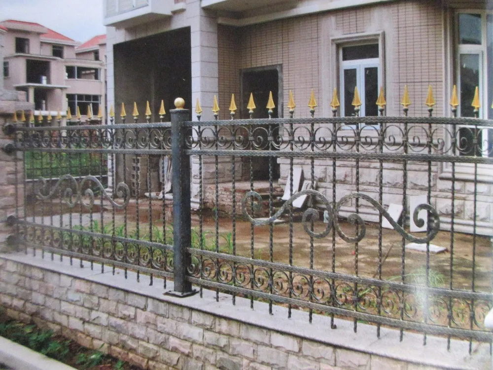 Hench 100% handmade forged custom designs ornate wrought iron fence in black