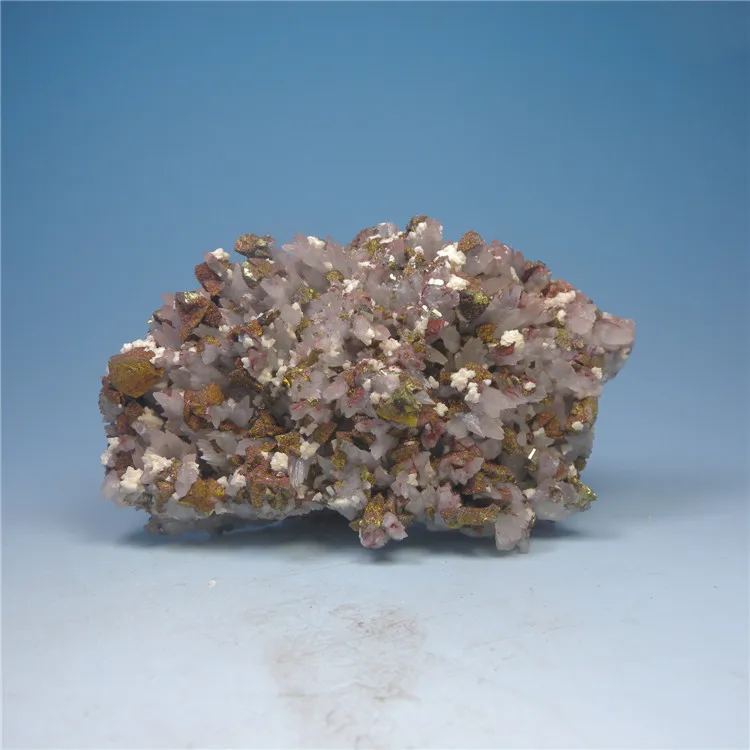 

Natural mineral red crystal dolomite stone symbiosis chalcopyrite mineral specimens teaching specimens rough Specials