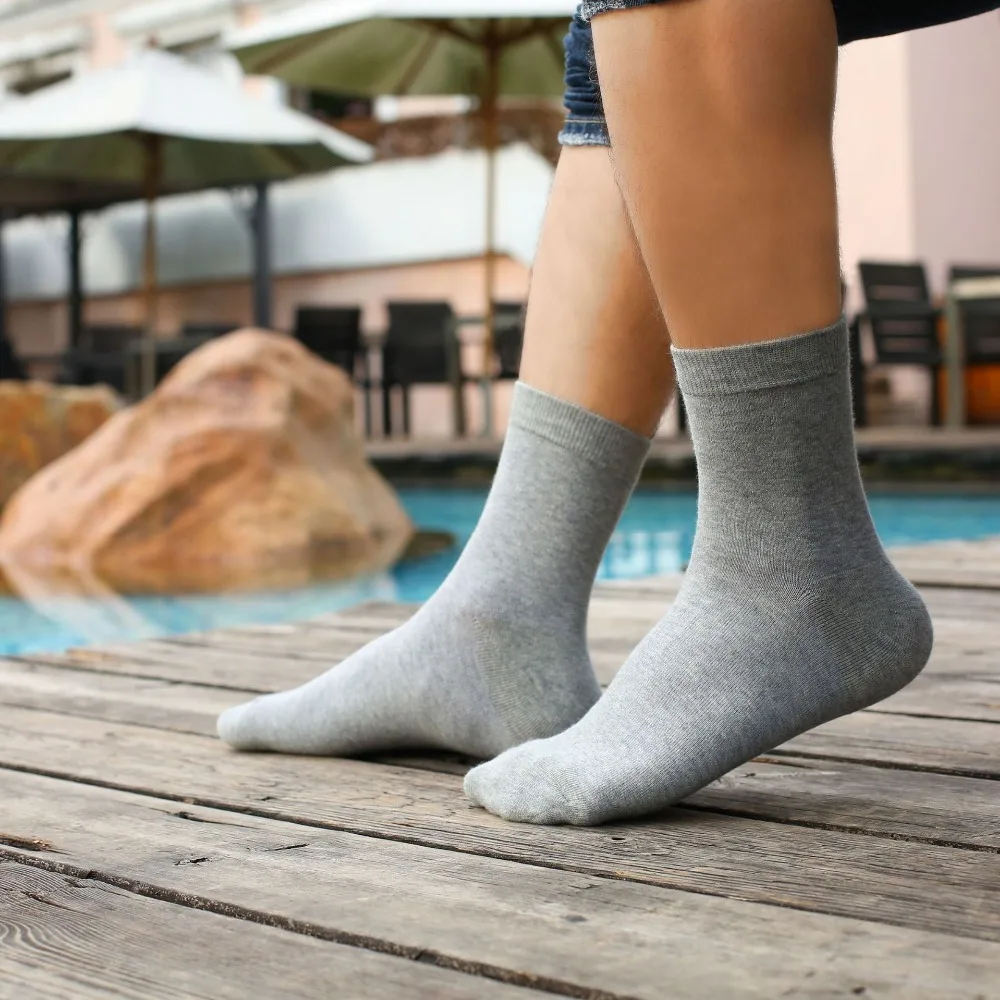 1 pair Men\'s socks solid color Sweat-absorbent breathable business plus size 45, 46, 47, 48, 49, 50 men\'s cotton socks