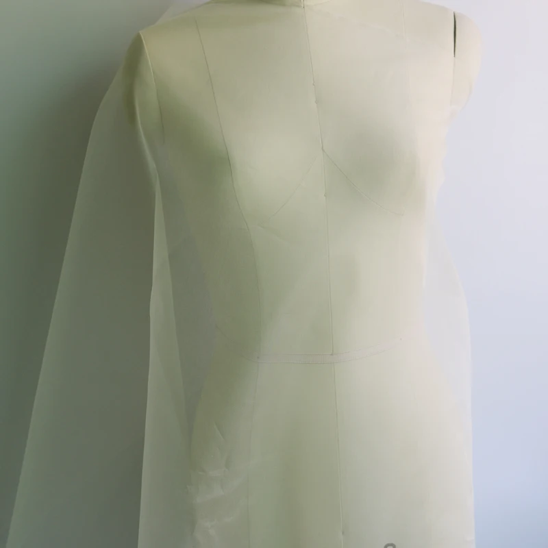 Natürliches weißes Tecido-Messgerät aus 100 % Maulbeerseide und Organza-Gaze – Detail 9