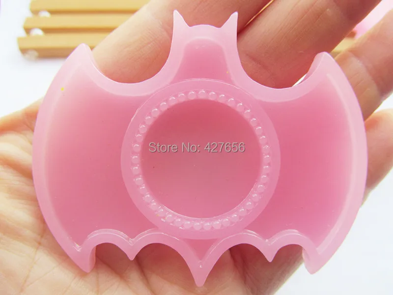 

30pcs Transparent Pink Flatback Resin Bat Charm Finding,Base Setting Tray , for 25mm Cabochon/Cameo