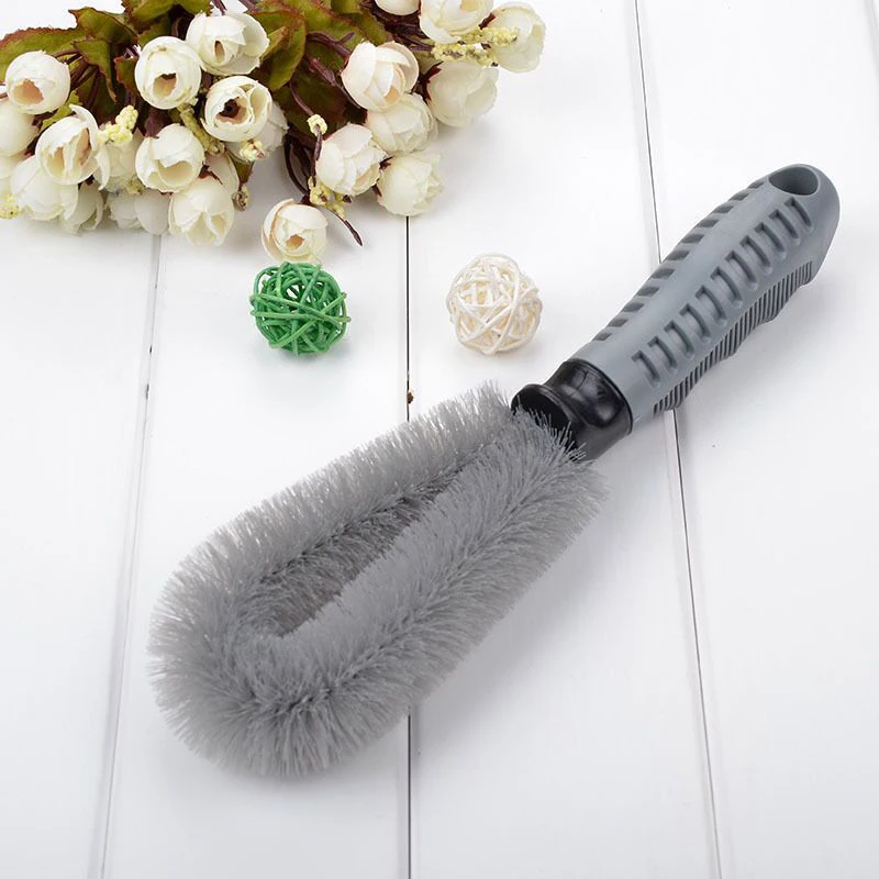 ZD 1Pc Car Hub clean brush for Mazda 3 6 cx-5 Chevrolet cruze aveo captiva Toyota corolla c-hr BMW e46 e39 e90 e60 accessories