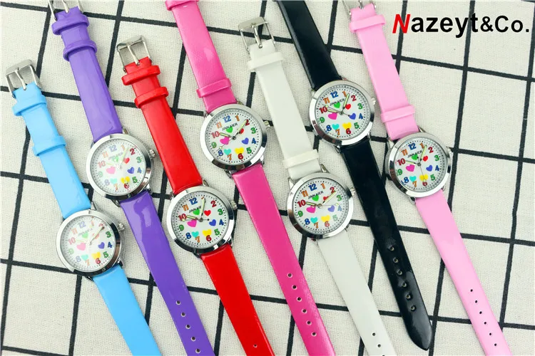 Reloj de pulsera con manos luminosas para niños y niñas, bonito reloj de cuarzo para estudiantes con cara de corazón, reloj de cuero para niños