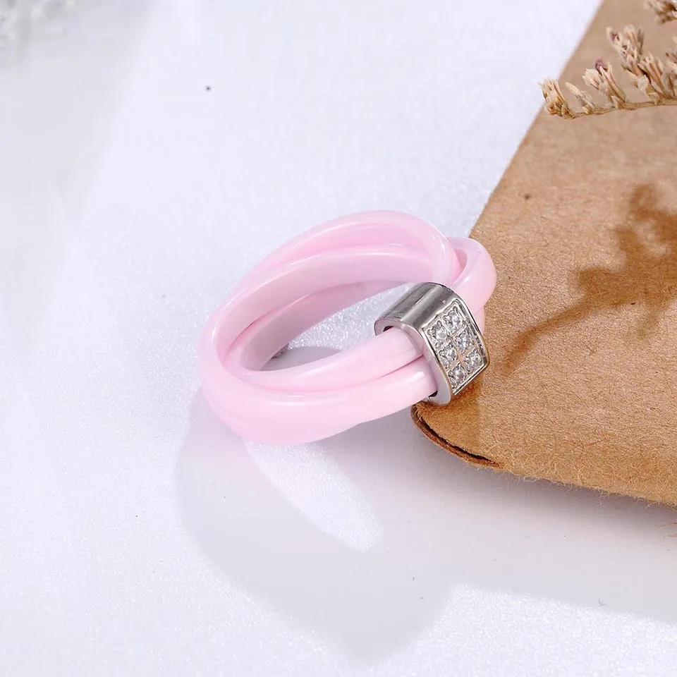 Romantic Pink Ceramic Ring 3 Round Circle With Bling Crystal Rhinestone Smooth Healthy Material For Women Girl Lovely Party Gift