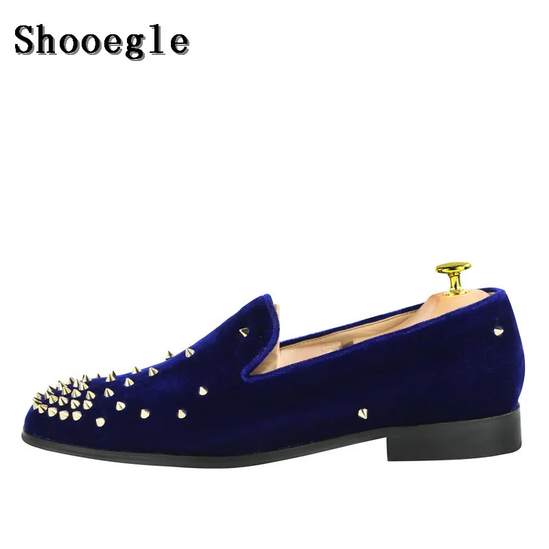 

SHOOEGLE Factory Handmade Luxury Men Shoes Spikes Embellished Loafers Slip On Stylish Flat Spring Autumn Men shoes Wholesale