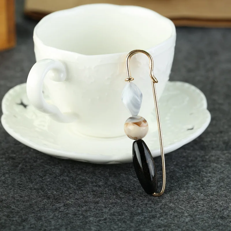 Fashion Vintage natural beads brooches and pins Retro Women Men sweater cardigan scarf emtal pins