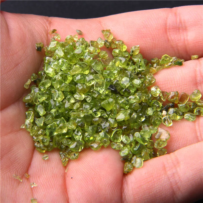 Undrilled Natural Peridot Olivine Chip Stone Rock Tumbled Green Quartz Crystal Gravel Stone for DIY Accessries Crafts Wholesale