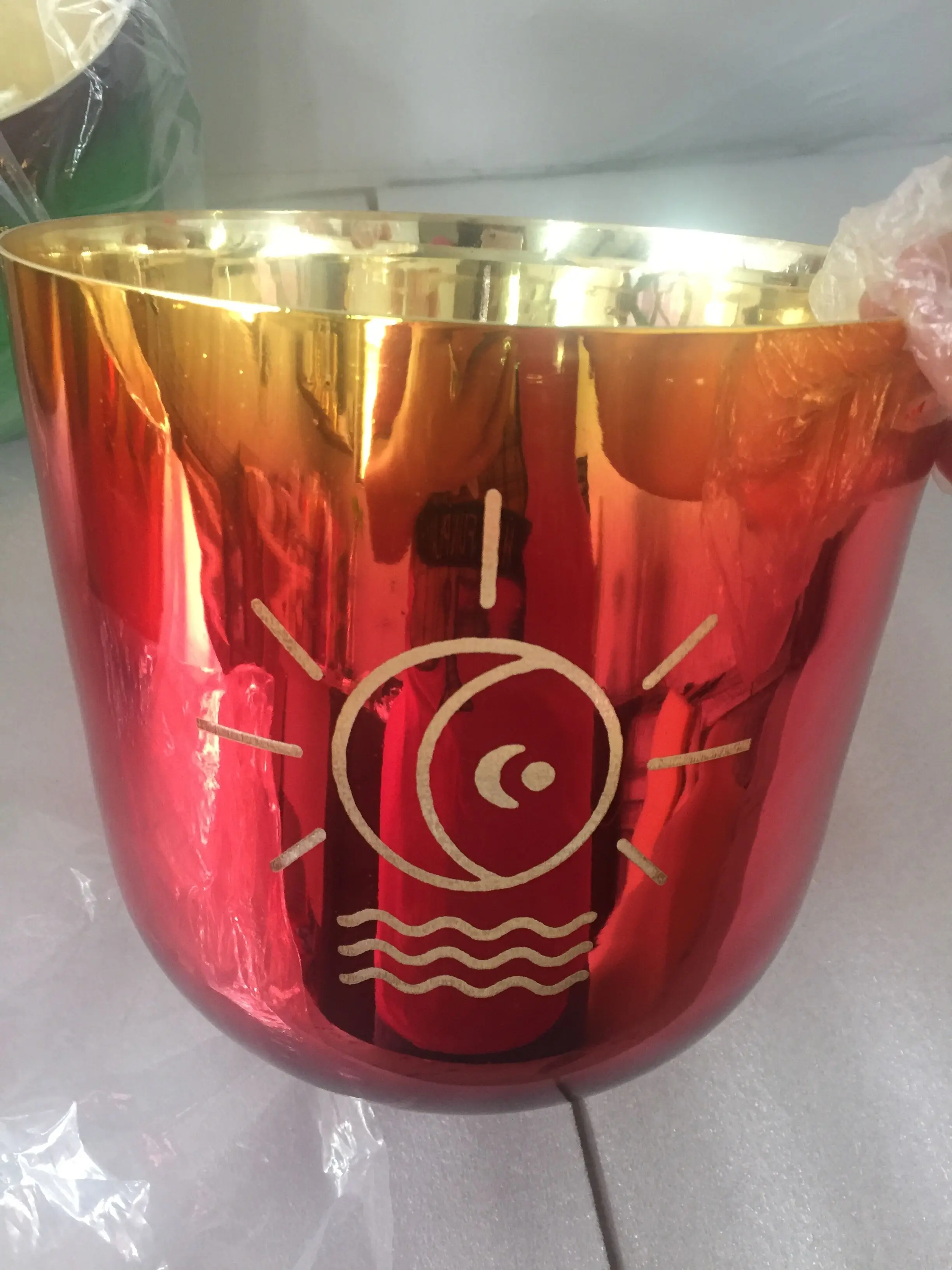 Alchemy titanium Multi color quartz singing bowl  perfect pitch 3th octave C note Root chakra for sound healing view 4