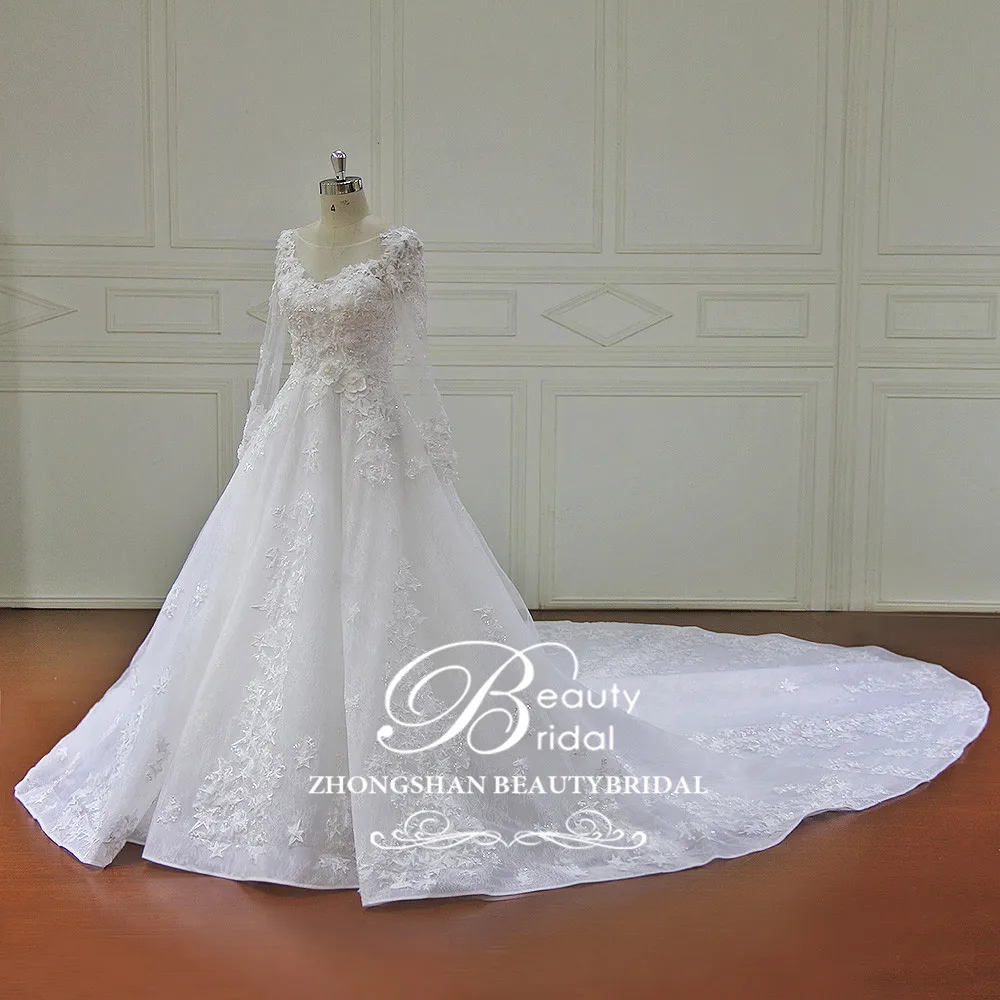 الراقية مخصص الكرة ثوب فساتين الزفاف أحدث تصميم الدانتيل يزين اللؤلؤ زي العرائس Vestido De Novias XF17004