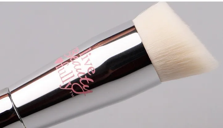 1 piece Flat Angled Foundation Makeup brush Liquid BB cream Foundation Make up Pro beauty tool silver plastic handle