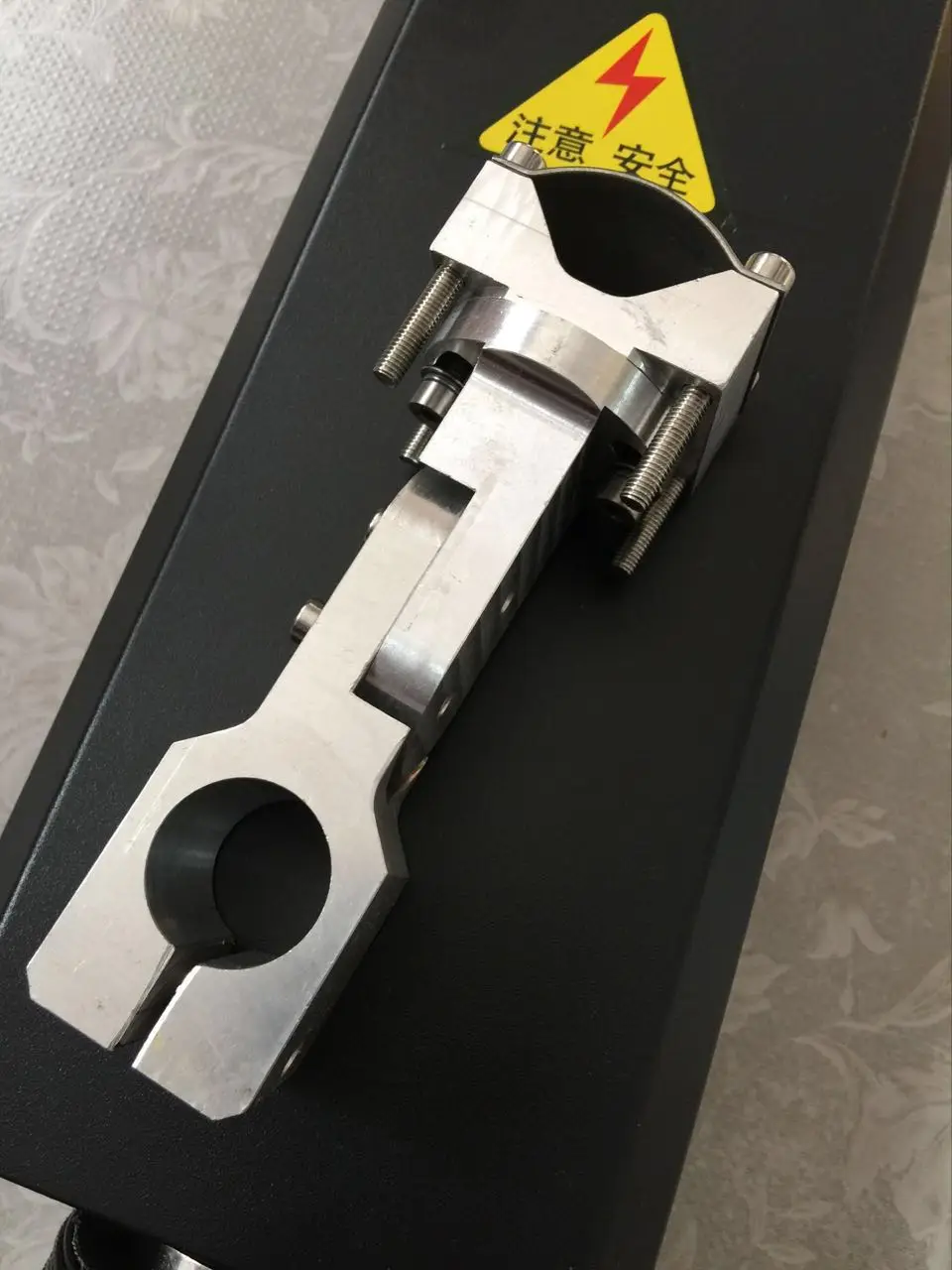 Elevador para máquina de corte por plasma, 200mm de carrera