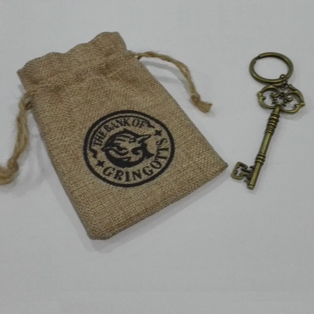 

Hogwarts Collectible Wizarding Bank Key Gringotts Bank Key And Logo Sack 2Pcs Set Halloween Cosplay Accessories Birthday Gift