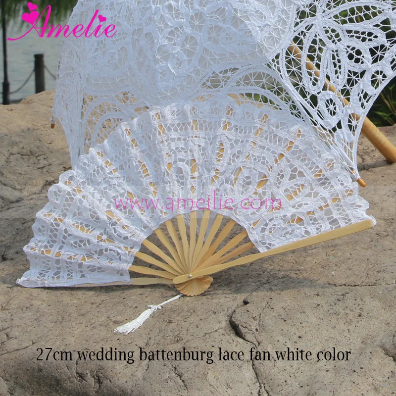 Wholesaler Victorian Battenberg Wedding Lace Hand Fan Party Bridal Decoration Craft Lace Fan Wedding Guests Gifts Favors