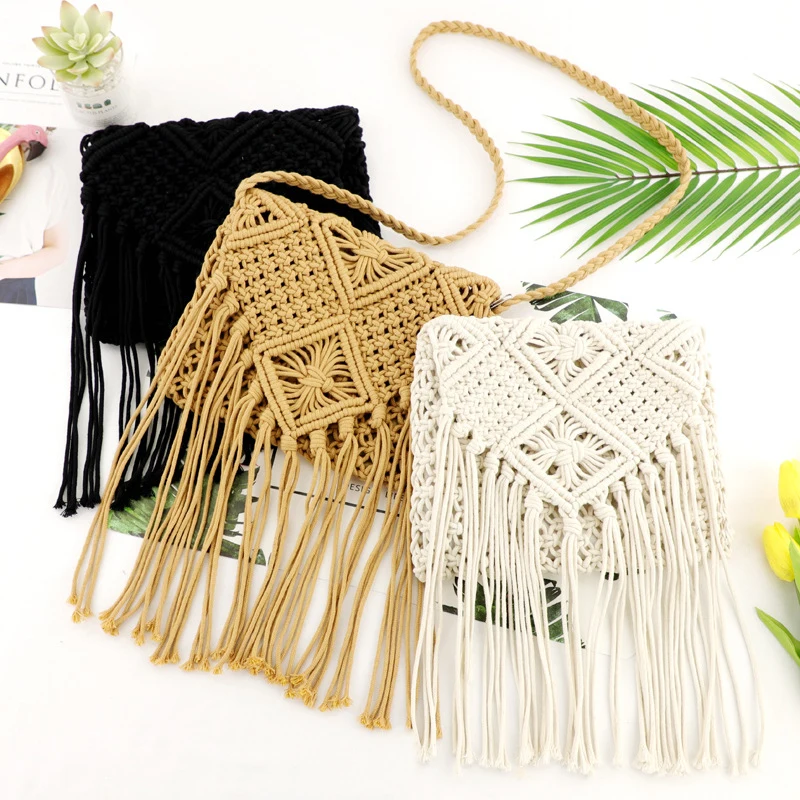 New Straw Bag Bohemian Tassel Beach Bag Women Crochet Fringed Crossbody Ultralight Shoulder Bag Women Small Bolsos Feminina