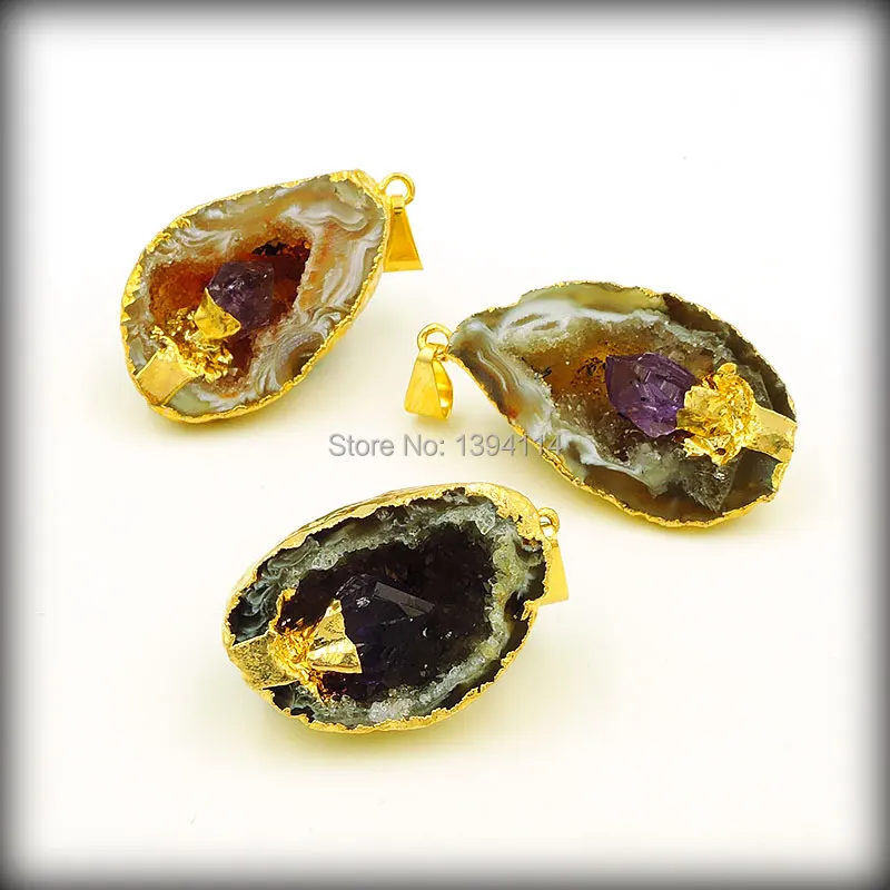 

Natural Agate Geode & Amethyst Point Pendant With Side Gold-plated 30-40mm