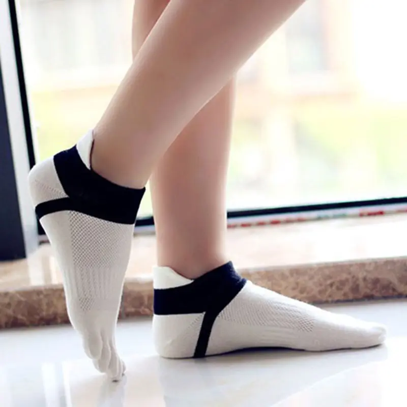 1 Pairs Summer Invisible Toe Socks Woman Girl Cotton Thin Solid Soft Shallow Mouth Breathable Deodorant No Show 5 Finger Socks