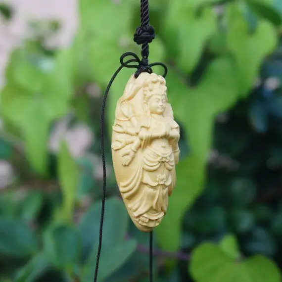 1pcs 55X25mm Natural Boxwood Beads Carved Thousand Armed Guan Yin Wooden Pendant Loose Mala Space Beads Finding DIY Jewelry