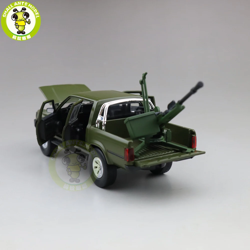 1/32 JKM Hilux Pickup Truck With Anti-tank Gun Diecast Model Car Toys Kids Sound Light Gifts