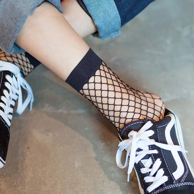 Summer Women Sexy Grid Socks Short Fishnet Socks White Hollow Lattice Geometry Black Breathable Net Socks Female