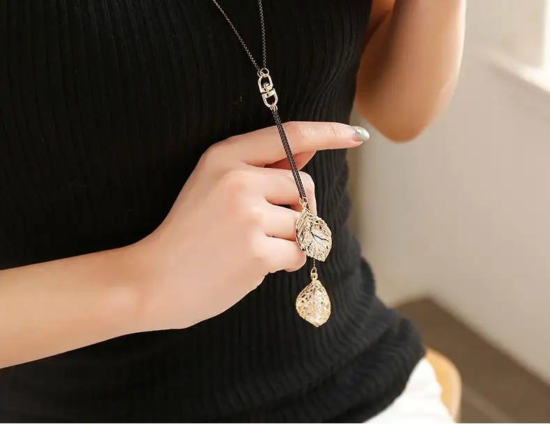 Classic Leaf Tassel Long Necklace Women Bijoux New Fashion Jewelry Black Chain Necklaces & Pendants