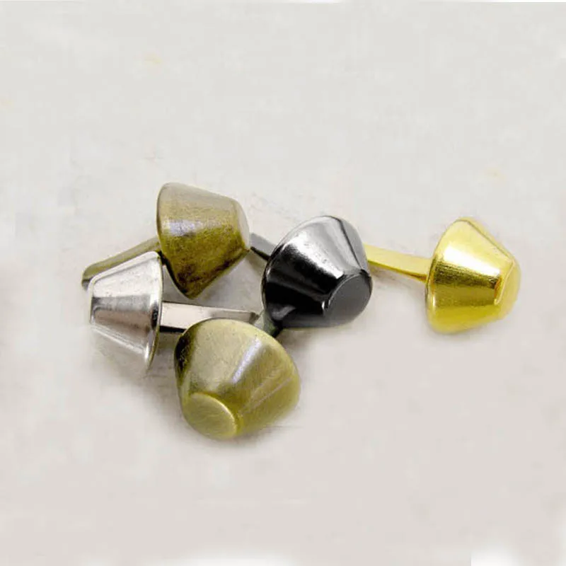 

1000pcs 15mm PURSE FEET Brass Studs Nailheads Spike