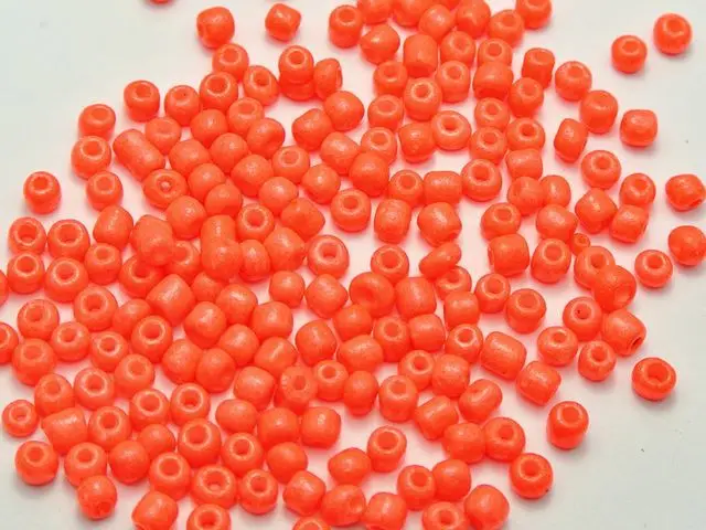 800 Neon Color Opaque Glass Seed Beads Rondelle 4mm (6/0) Pick your Color