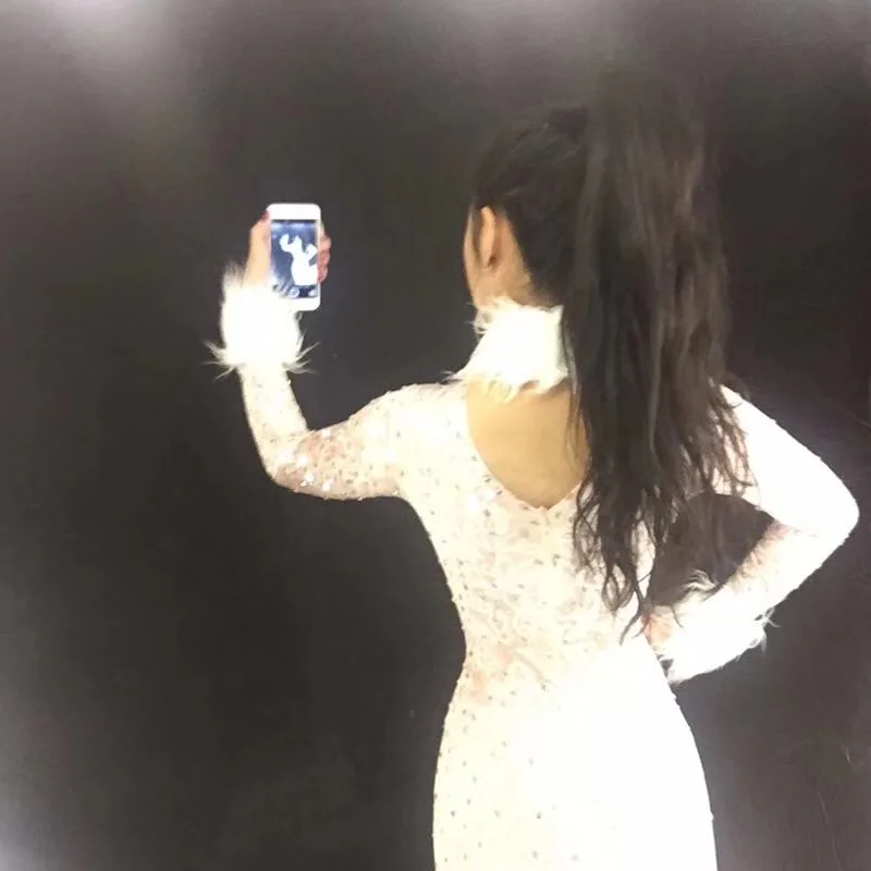 Mono blanco nuevo de encaje con diamantes de imitación, traje brillante para fiesta, traje elástico brillante, mono ajustado de escenario diseñado de una pieza