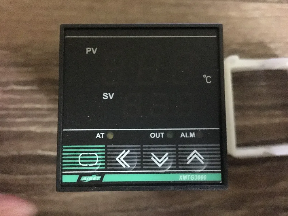 AISET Shanghai  Instrumentation XMTG-3410V   temperature controller original