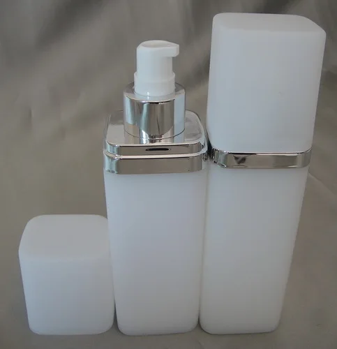 

20pcs120ml Lotion bottle ,High-grade Square White Cream Pressing bottle ,Plastic Cosmetic Refillable Bottles For Lquid&Cream