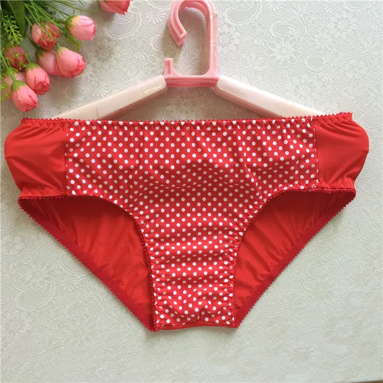 2018 Fashion men\'s new style stretch milk silk lace comfortable polka dot men\'s underwear penis mens briefs