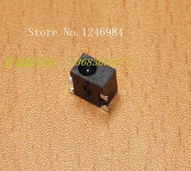 

[SA]DC- DC power connector socket outlet 1.0MM SMD Chip Table 1 : 1 Docking Port DS-420D Ruixin--200pcs/lot