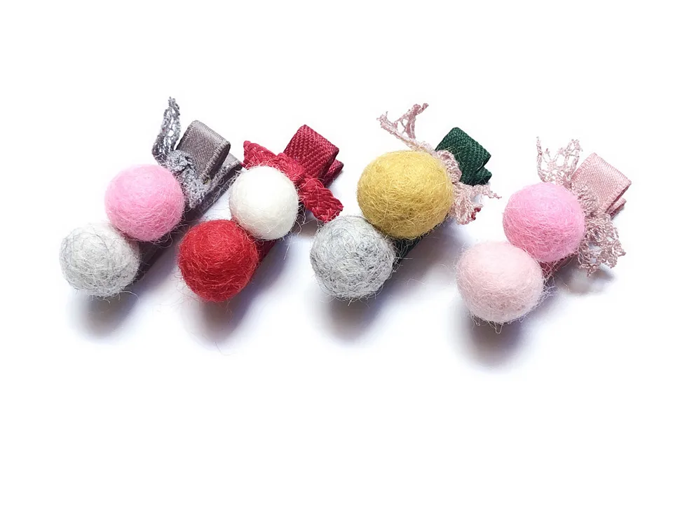 Boutique ins 12pcs Fashion Cute Felt Pom Pom Hairpins Wool Color Balls Bow Hair Clips Princess Headwear Winter Hair Accessories