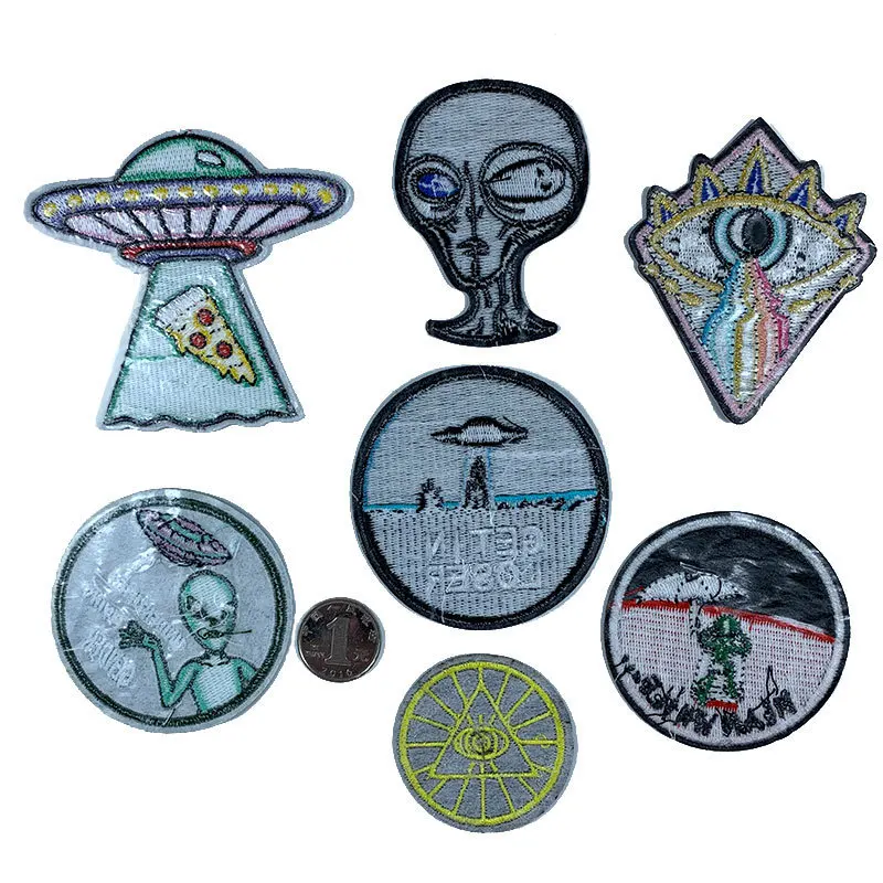 UFO Pilot Astronaut Space Airship Cloth Iron On Badge Mend Decorate Patch Jeans Jackets Bag Shoes Clothes Decoration Appliques