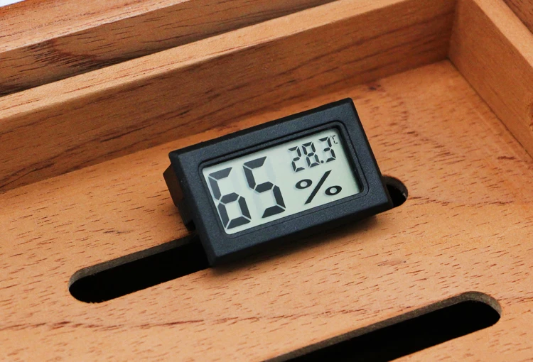 Digital LCD Thermometer Hygrometer for Pet Ant Farm Reptiles Turtle Box Temperature Sensor Humidity Meter Insect Box Accessories