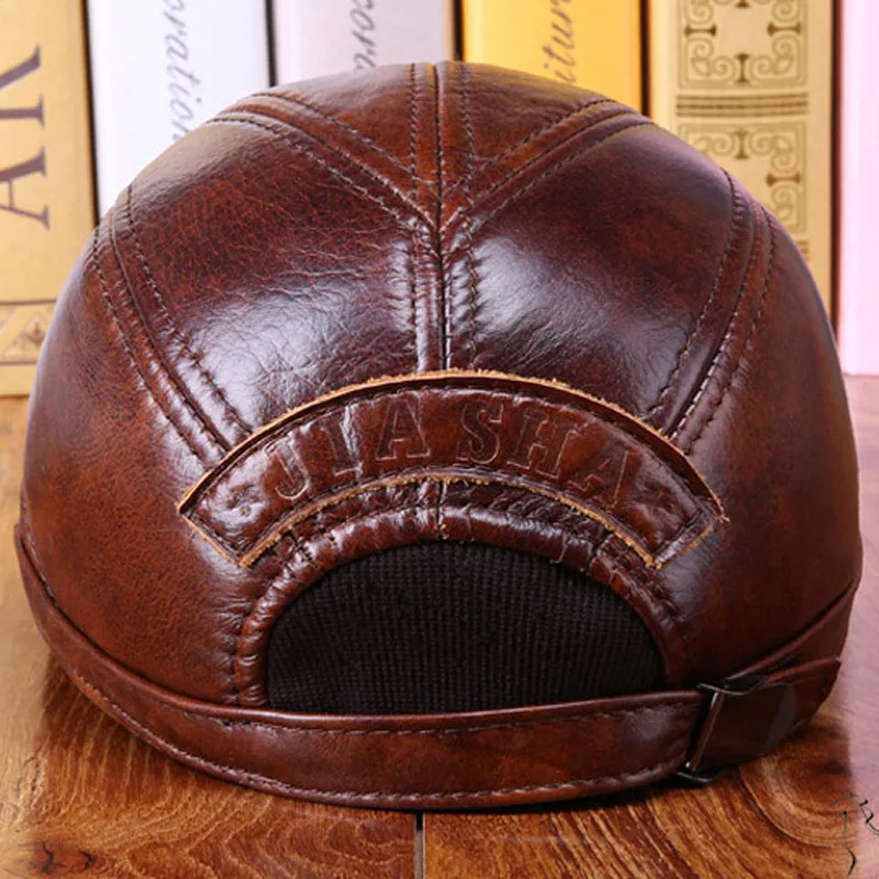 Wholesale 2024 Winter New Head Layer Cowhide Hat Men Casual Baseball Cap Hat Ear Warm High Quality Real Leather Peaked Cap