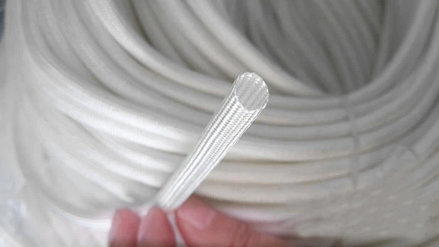 hthtg Yüksek Sıcaklık Dayanıklı Fiberglas Kablo Kılıfı: Uzun Ömürlü ve Güvenilir Korumayı Nasıl Sağlar?