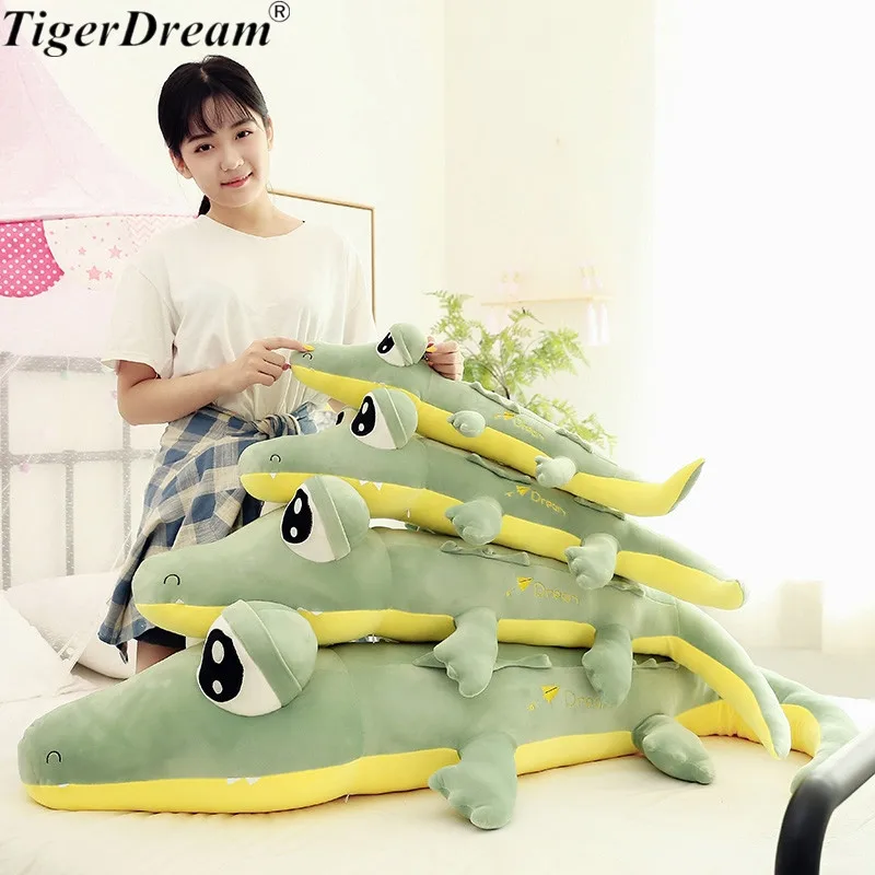 

One Piece Big Eye Crocodile Stuffed Plush Toy Soft PP Cotton Crocodiles Cushions Long Sleeping Pillows Kids Adult Toys 3 Size