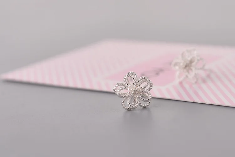 New Style Fashion Silver Color Hollow Flower Stud Earrings For Women Jewelry Pendientes Brincos Fashion Jewelry