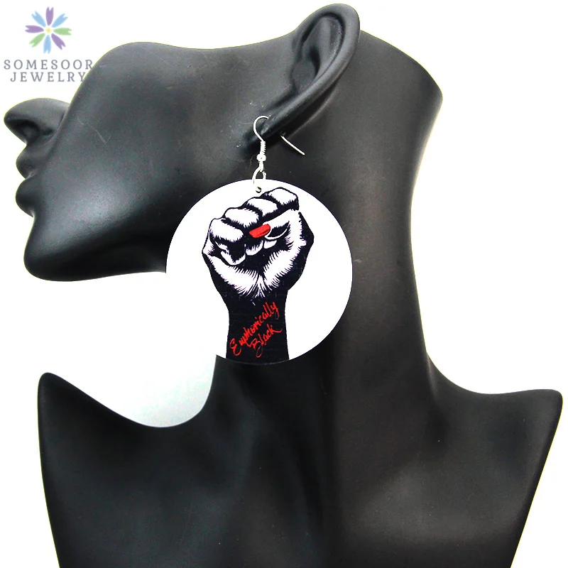 SOMESOOR Painted Women Fist African Wood Drop Earrings Euphorically Black Power Afrocentric Ethnic Pendant Jewelry Club Gifts