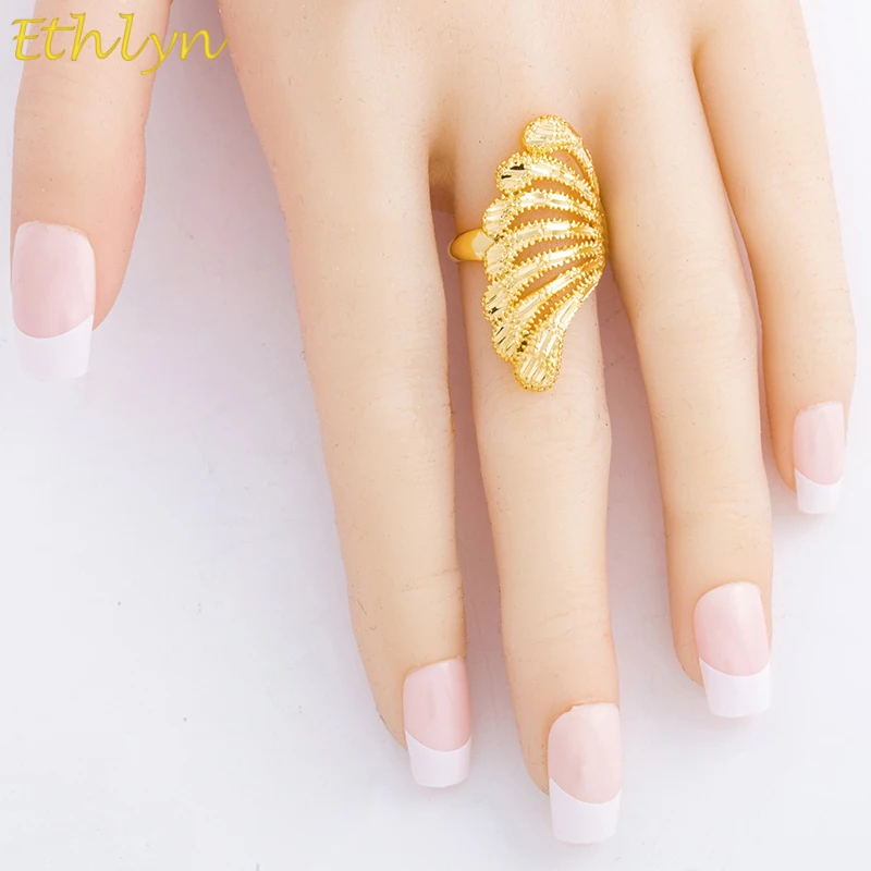 Ethlyn Stylish Mother's Day Gift Yellow Gold Color Imitation Ring for Women Made with Cooper Perfect Accessories Jewelry  R061