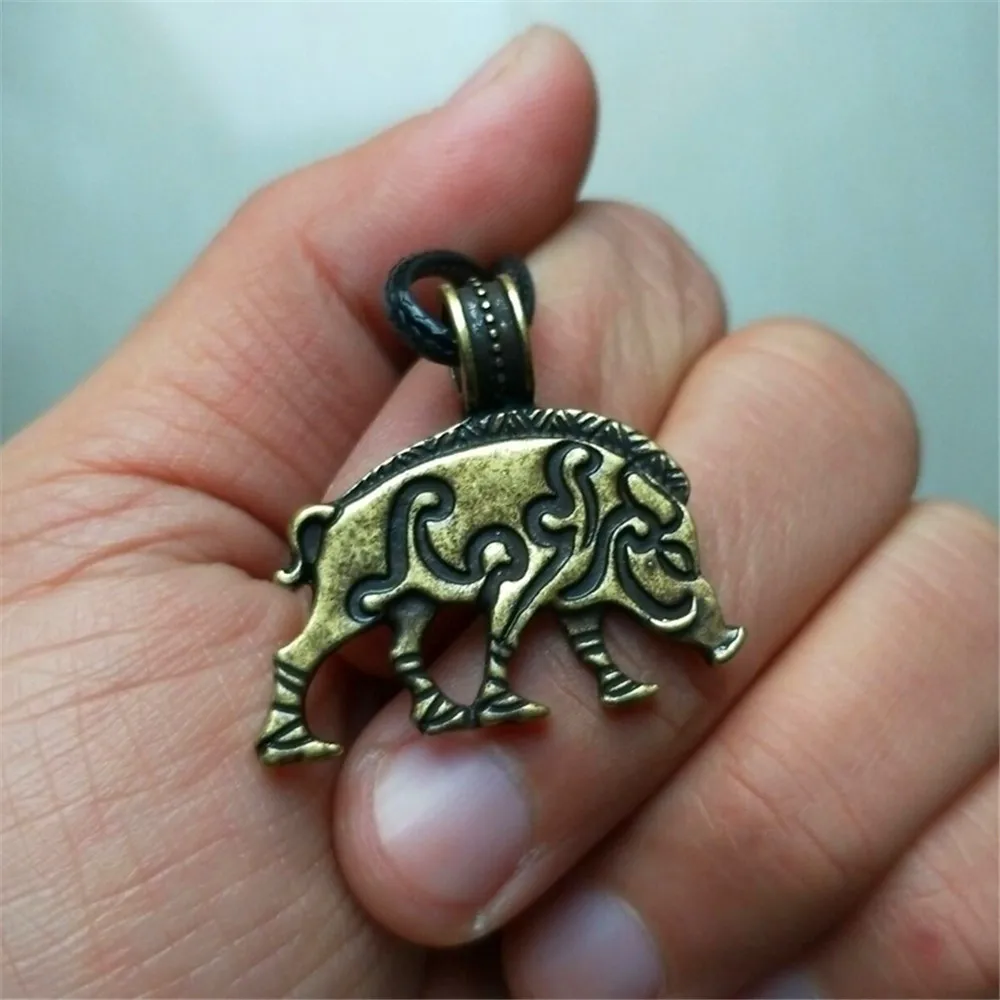 Nostalgia Newest Viking amulet jewelry Irish Knot Animal pig Pendnat Necklace Fashion Charm Boar Men Necklace 2018 Trendy Gift
