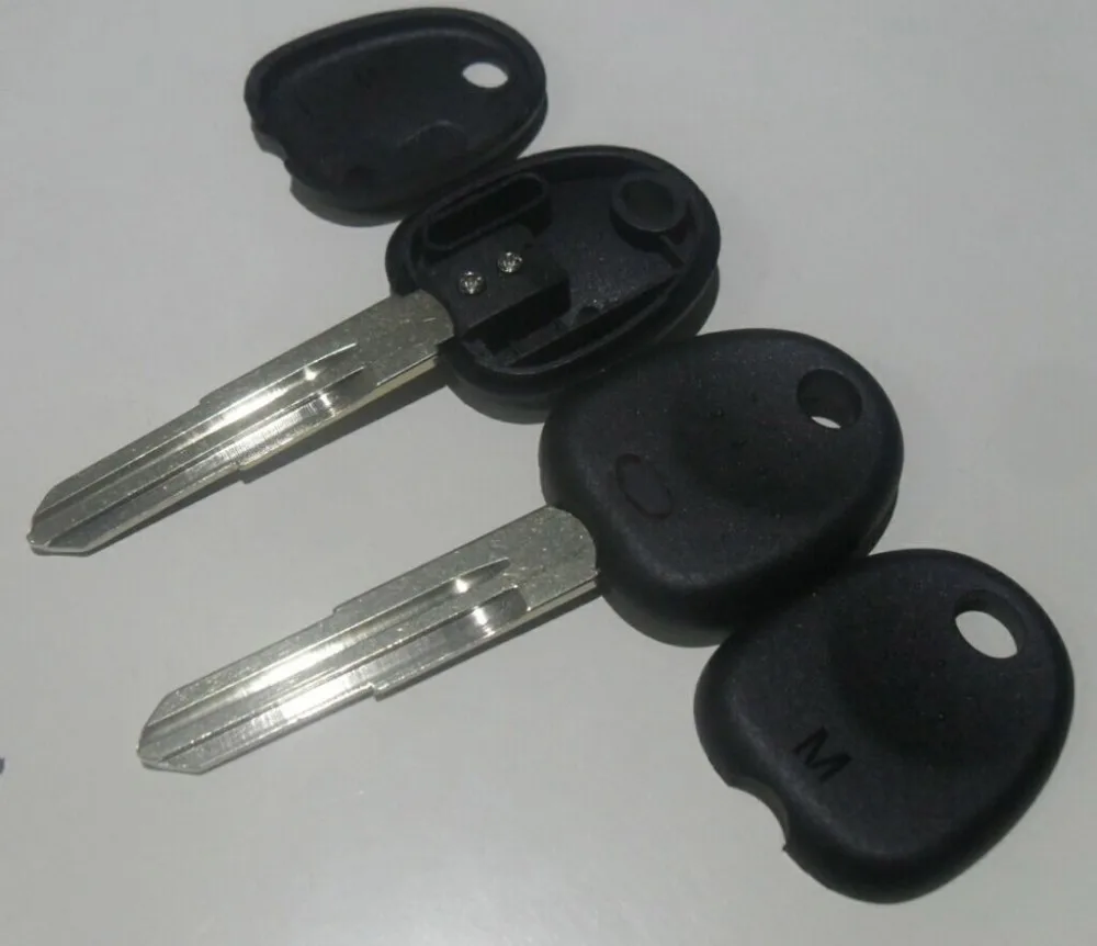 

e Blank Car Key Shell Cover For Hyundai Coupe Tucson Elantra Accent Santa Fe i10 Transponder Key Blanks 20PCS