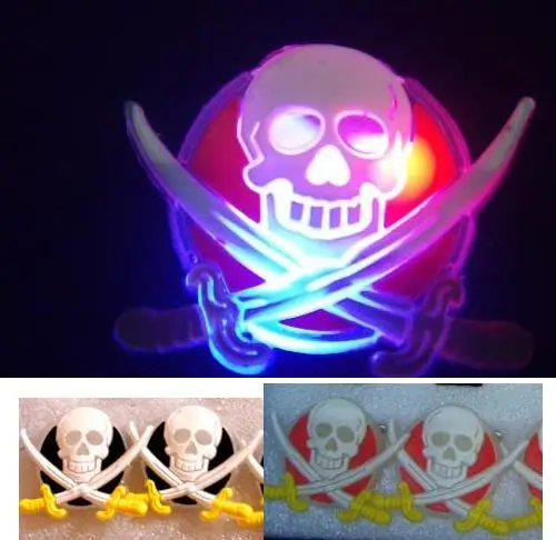 Flash JACK Pirate Skull Swords Brooch Pin LED Light Glow Badge Clips Halloween Xmas Kids Costumes Toy Party Favor Props gift