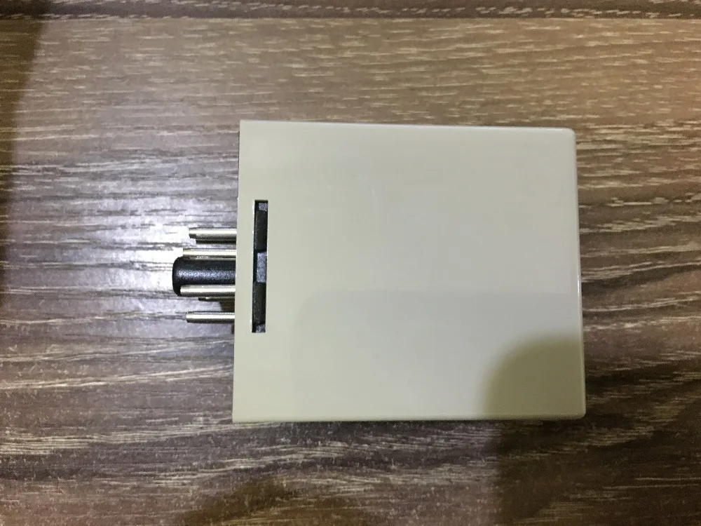 100%!!! تايوان أغنية لينغ CKC الوقت التتابع AH3-ND 9.9 / 99M AC220 9.9/99S 24v