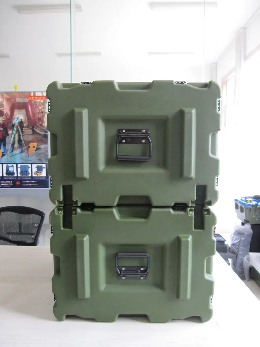 Водонепроницаемый чехол Tricases с защитой от аварии Roto Shock Rack 11U RU110 Высокий стандарт RU110