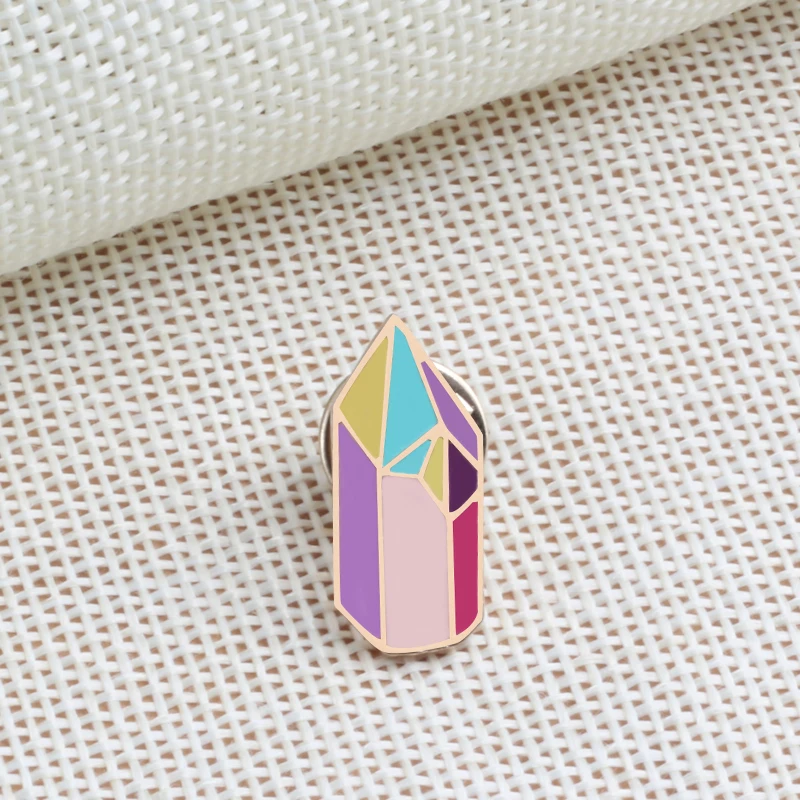 Metal brooch Animal pin bird cat shell dog claw pencil Enamel pins Cute Lapel Button Kawaii badge Brooches jewelry Accessories