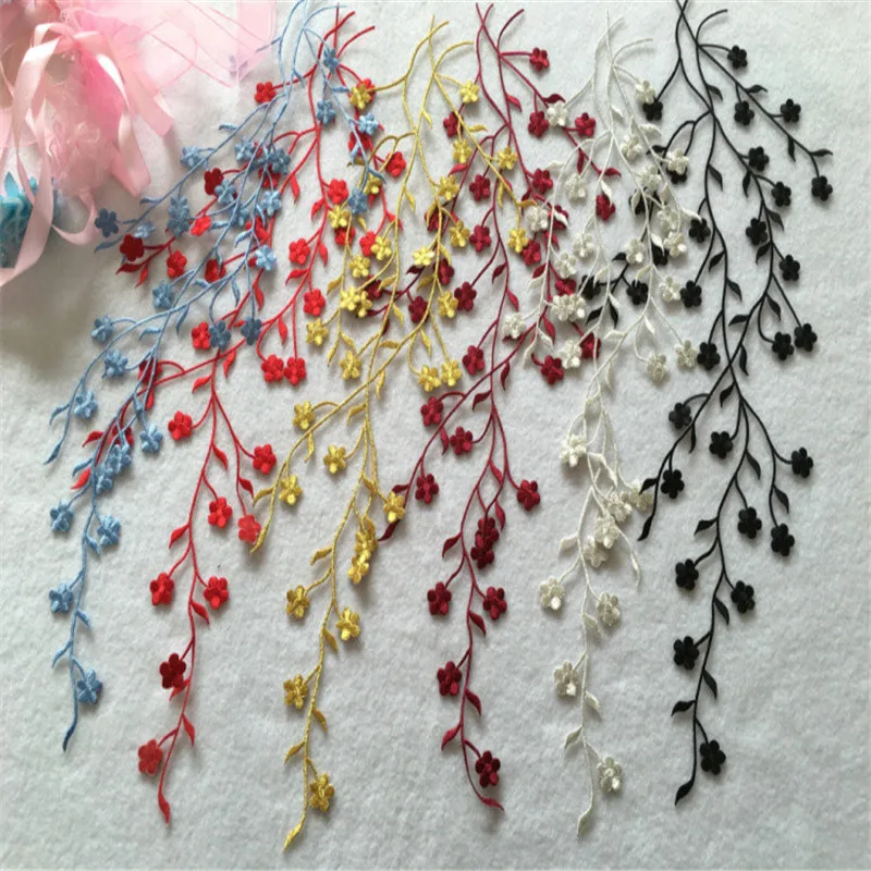 5Pcs Plum Flower Embroidery Appliqe Patches Lace Iron On Cloth Dress Decorate Accessories Patchwork Gold Silver Patch Diy