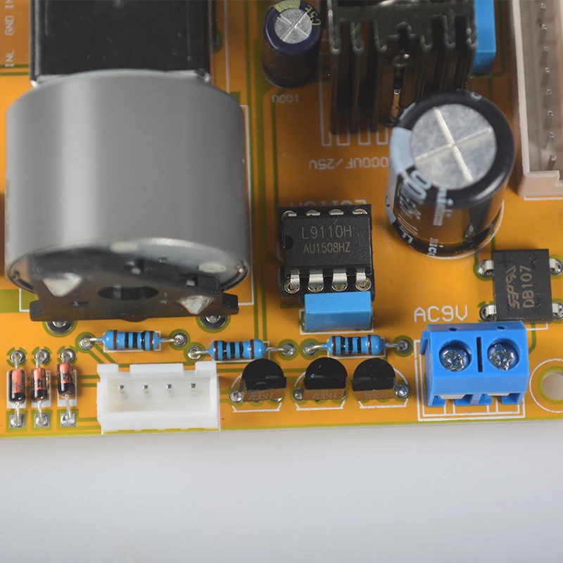 2.0 قناة شاشة الكريستال السائل حجم المحرك التحكم عن بعد preamp المجلس